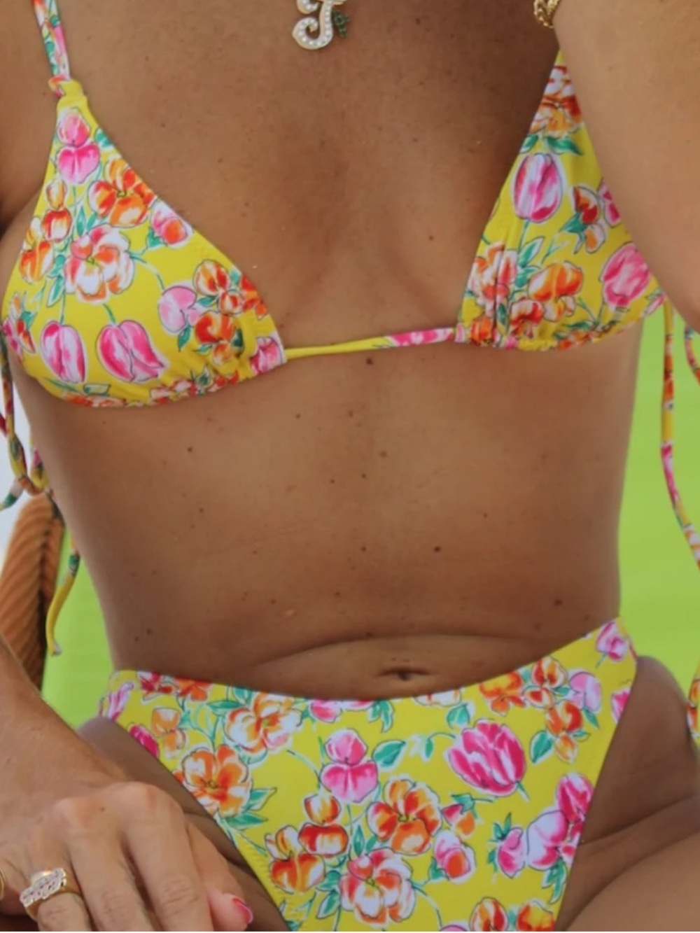 ‘Miss Bahamas’ Set - Picture 4 of 6